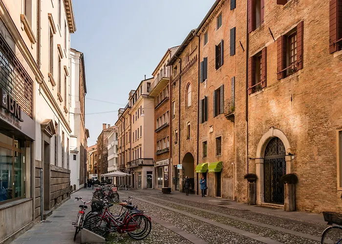 Padova Tower City & Hills View Libeccio